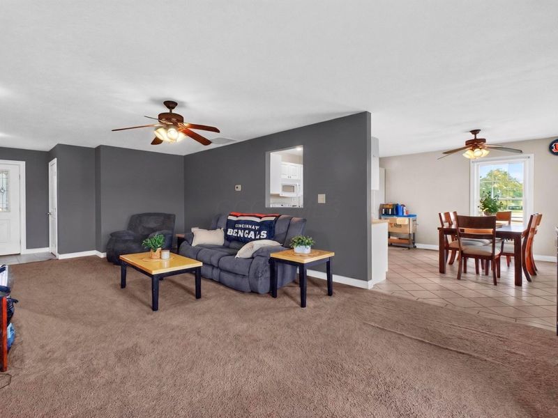 301 Van Deman Street , Washington Court House, OH 43160 Photo 6