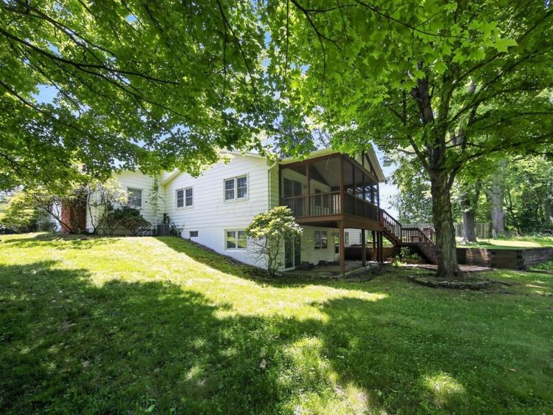1323 Howell Drive , Newark, OH 43055 Photo 3