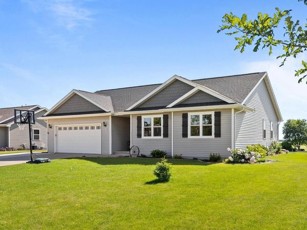 W6115 SHERWOOD POINT DRIVE, Greenville, WI 54942
