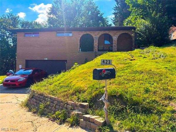 423 Rosemont Avenue, Steubenville, OH 43952