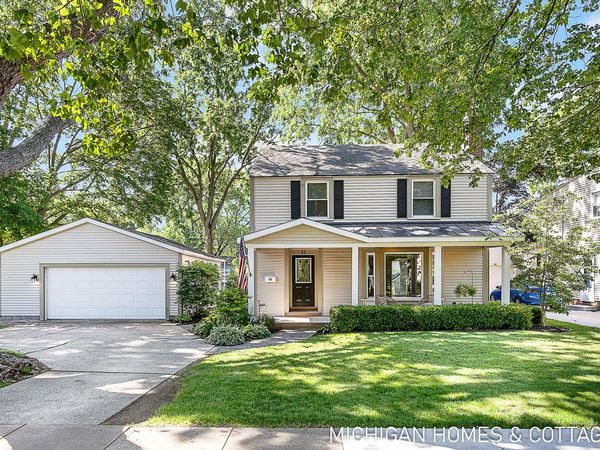 52 W 27th Street, Holland, MI 49423