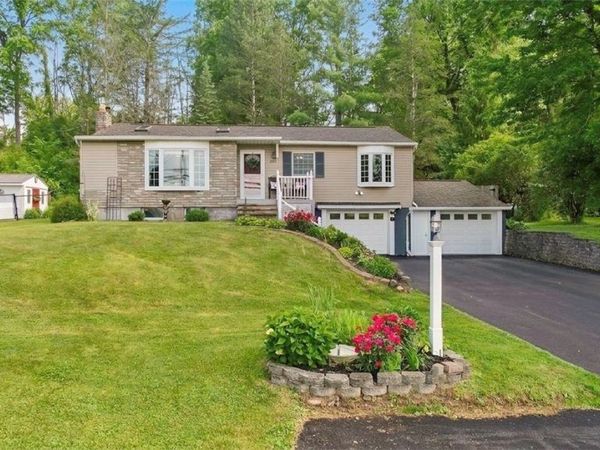 2255 W Genesee Road, Baldwinsville, NY 13027
