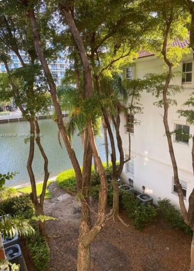 3125 NE 184th St, Unit 1305 w/ GA, Aventura, FL 33160 Photo