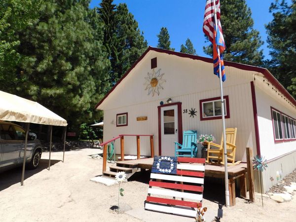 38 E Foster Street, Pine, ID 83647