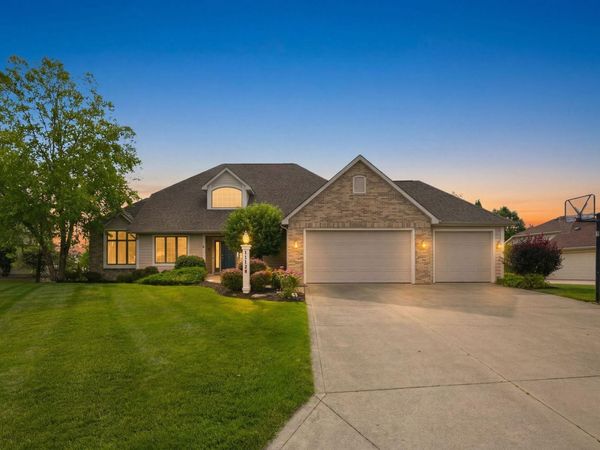 11128 Rockaway Drive, Fort Wayne, IN 46845