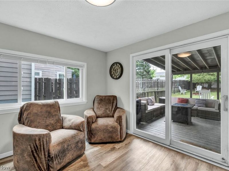 1307 Gordon Road , Lyndhurst, OH 44124 Photo 10