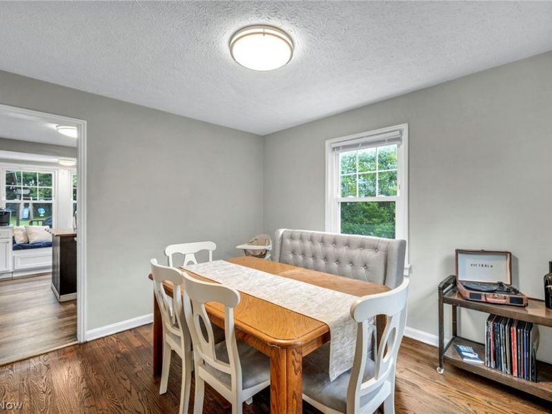 1307 Gordon Road , Lyndhurst, OH 44124 Photo 14