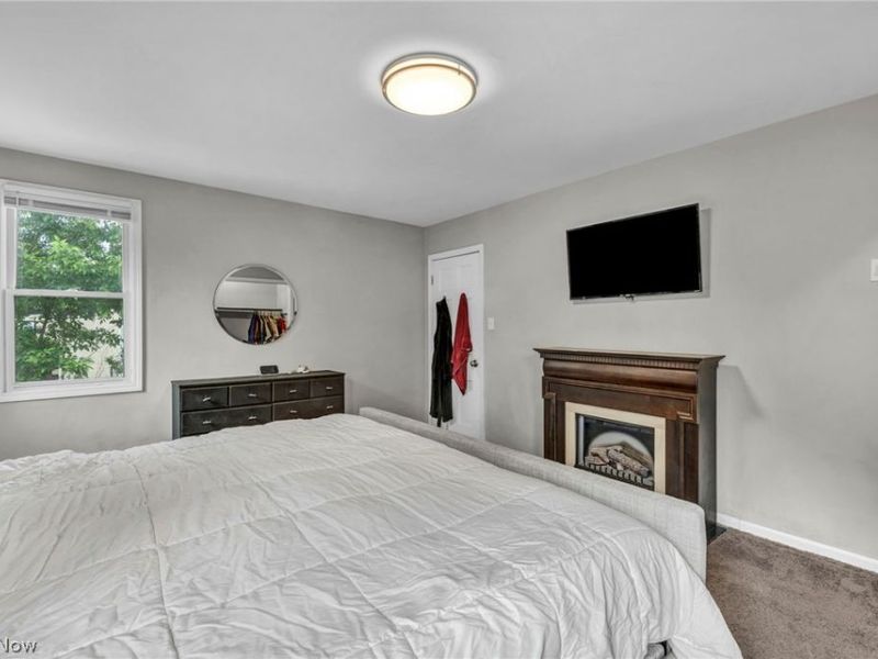 1307 Gordon Road , Lyndhurst, OH 44124 Photo 33