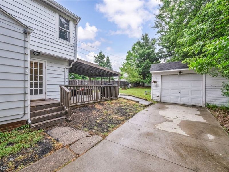 1307 Gordon Road , Lyndhurst, OH 44124 Photo 41
