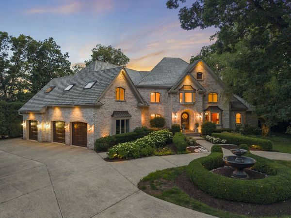 1S370 Winfield Road , Wheaton, IL 60189