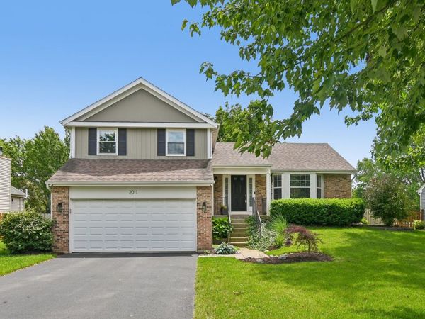 2011 Glenmoor Drive , West Dundee, IL 60118