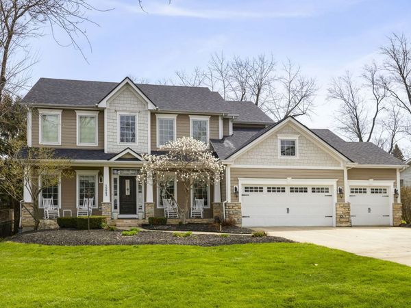 1N003 Richard Avenue , Wheaton, IL 60187