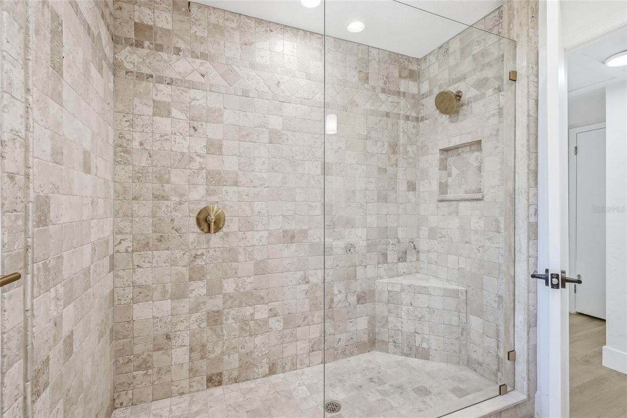2847 10th Avenue N, Saint Petersburg, FL 33713 Photo