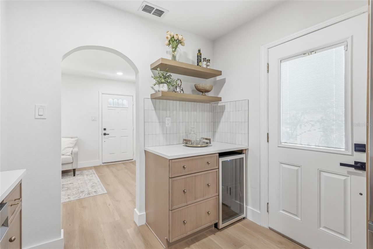 2847 10th Avenue N, Saint Petersburg, FL 33713 Photo