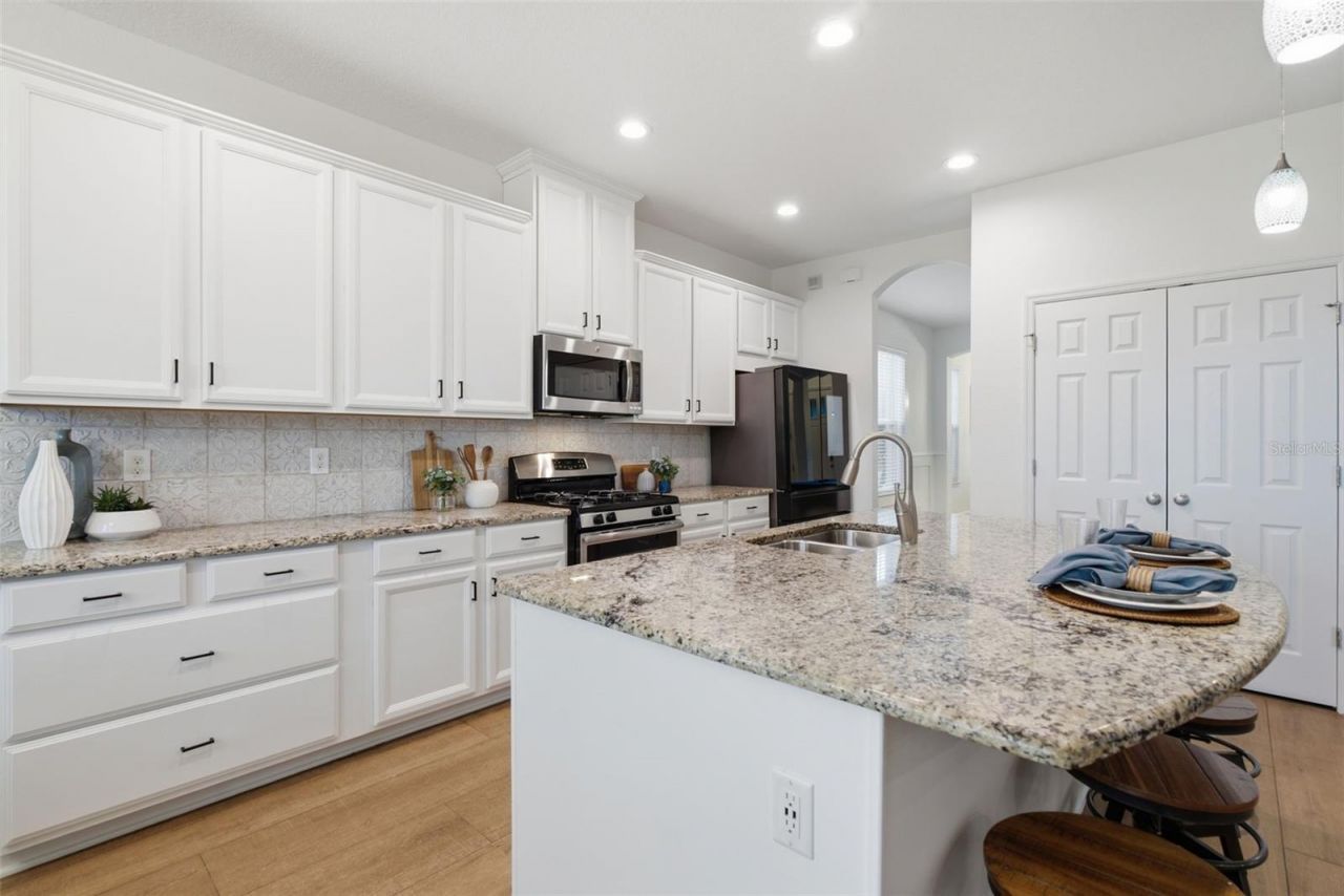 9323 Bella Vita Circle , Land O Lakes, FL 34637 Photo