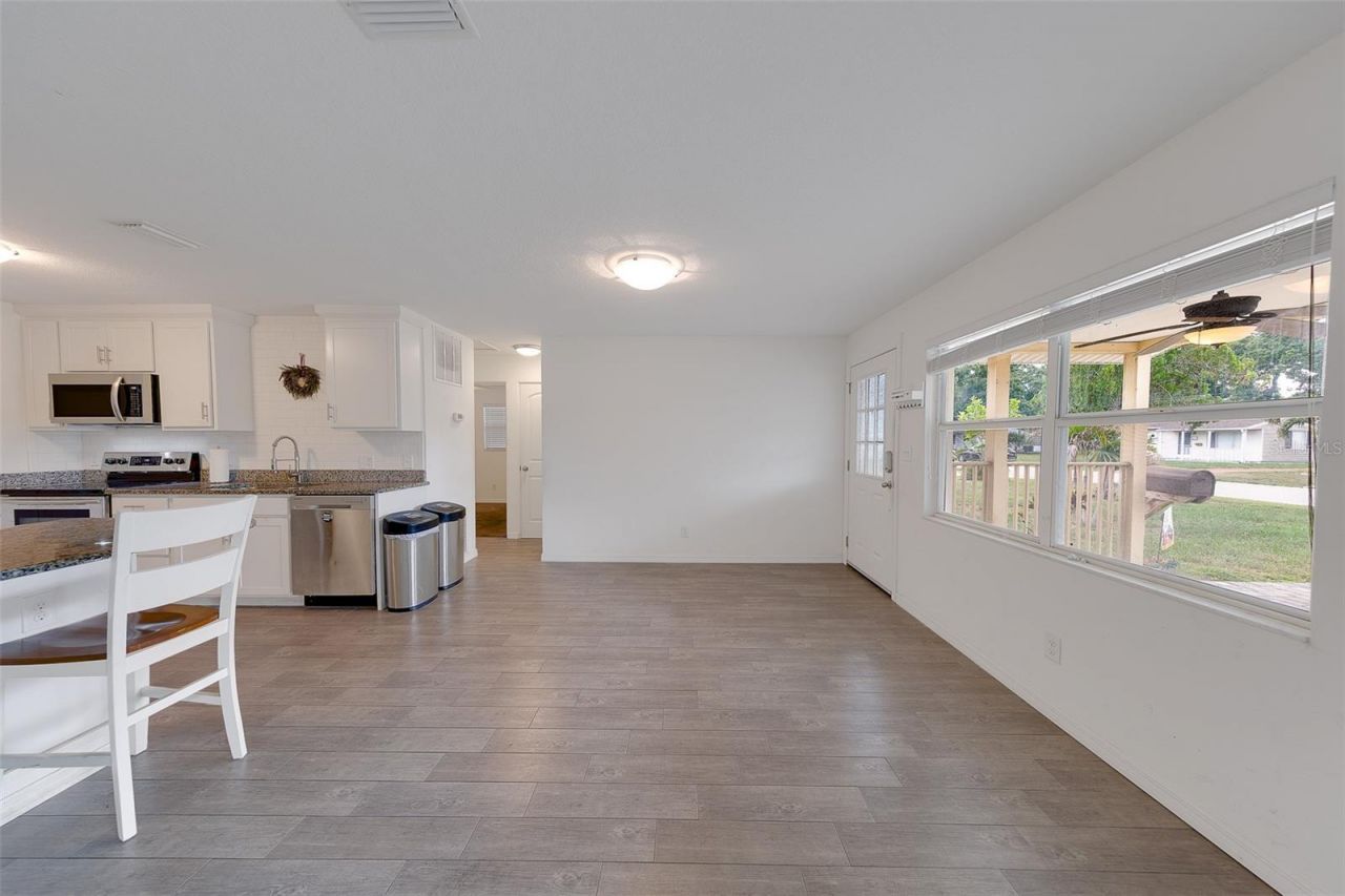 3428 39th Street N, Saint Petersburg, FL 33713 Photo