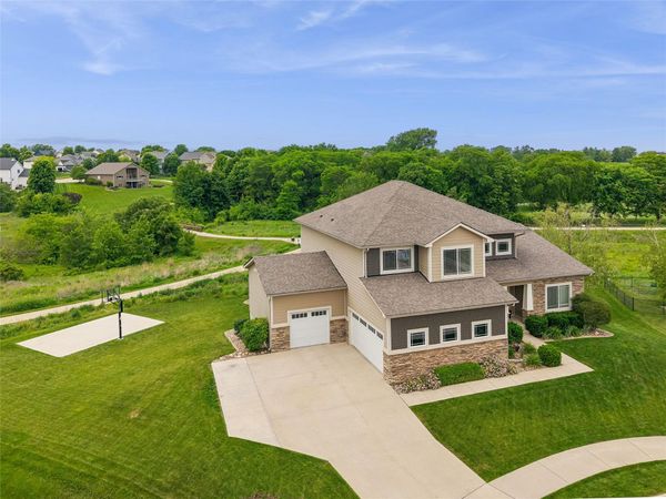 345 Dunham Drive, Waukee, IA 50263