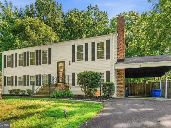 8721 VALLEY DRIVE , WALDORF, MD 20603