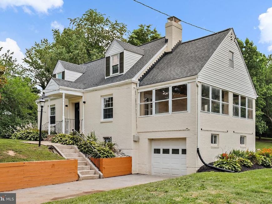 9223 Old Court , Baltimore, MD 21244 Main Photo