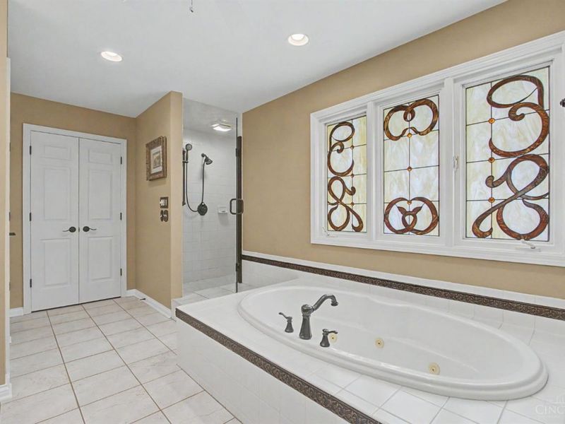 5869 Glynn Court, Delhi Twp, OH 45233 Photo 14