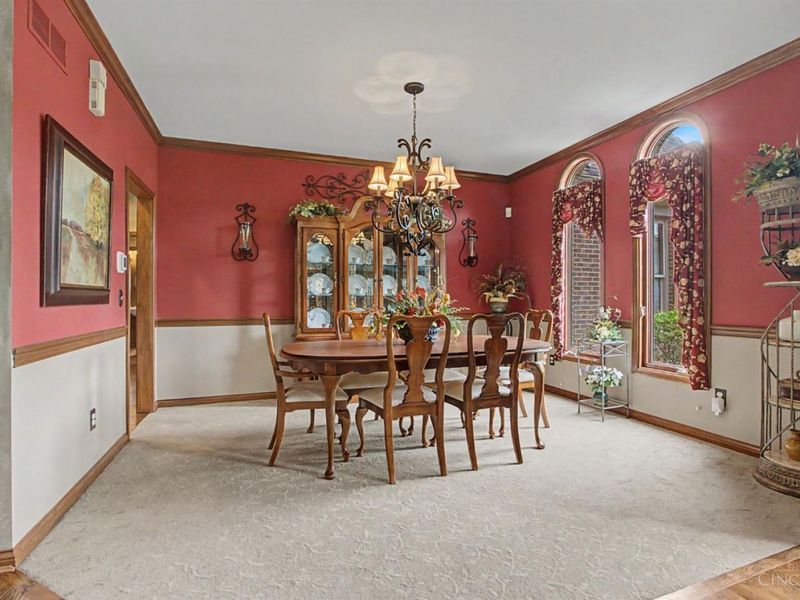 5869 Glynn Court, Delhi Twp, OH 45233 Photo 9