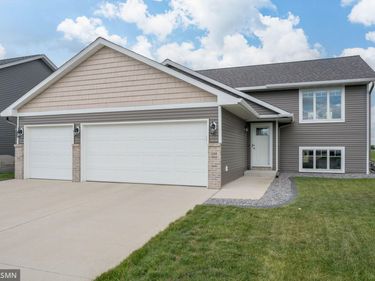 109 Cypress Court, Mankato, MN 56001