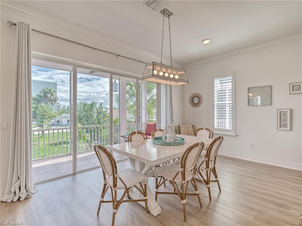 276 Delmar Ave, Fort Myers Beach, FL 33931 Photo