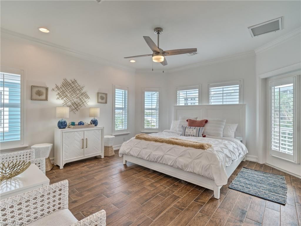 276 Delmar Ave, Fort Myers Beach, FL 33931 Photo