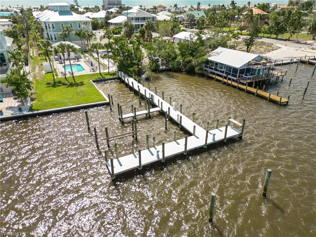 276 Delmar Ave, Fort Myers Beach, FL 33931 Photo
