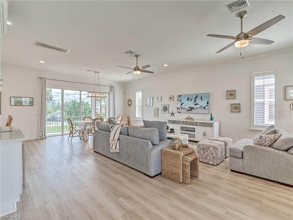 276 Delmar Ave, Fort Myers Beach, FL 33931 Photo