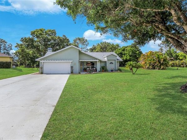 17845 Chesterfield RD , NORTH FORT MYERS, FL 33917