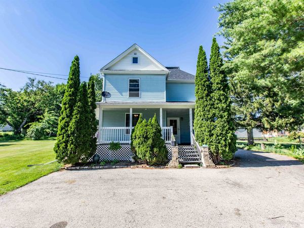322 W Division Street, Dodgeville, WI 53533