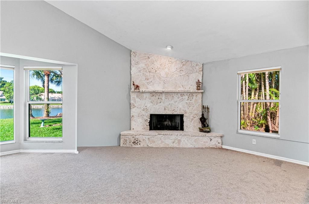 559 Henley Dr, Naples, FL 34104 Photo