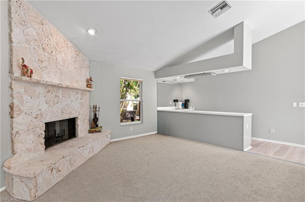 559 Henley Dr, Naples, FL 34104 Photo