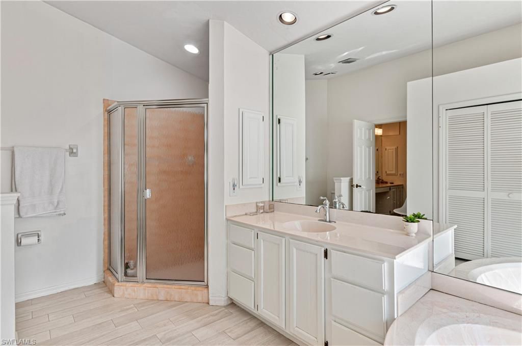 559 Henley Dr, Naples, FL 34104 Photo