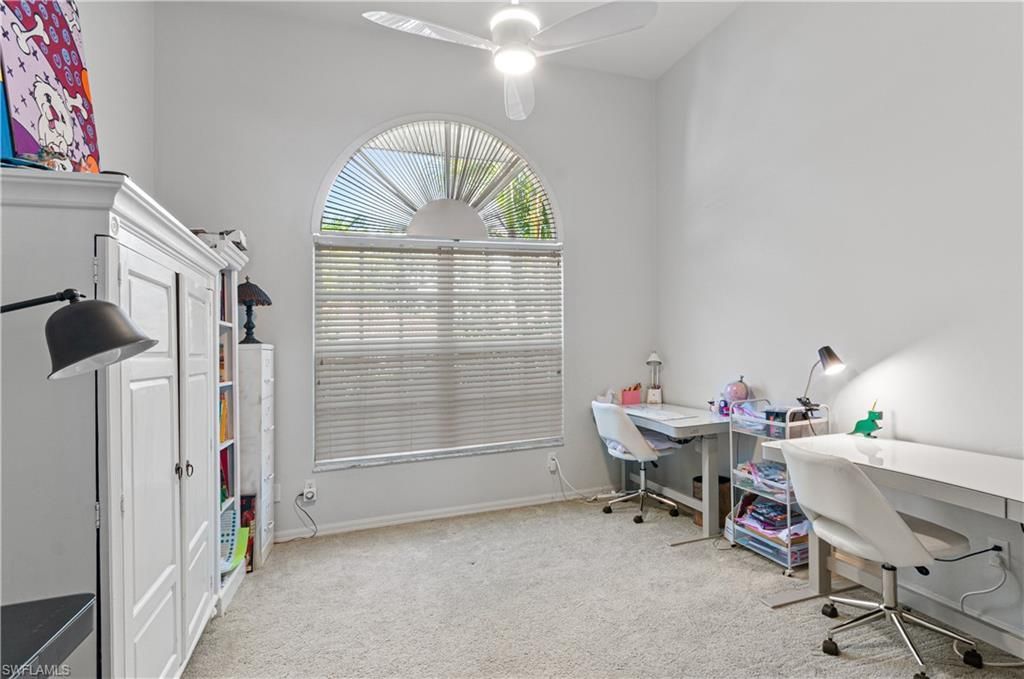 559 Henley Dr, Naples, FL 34104 Photo