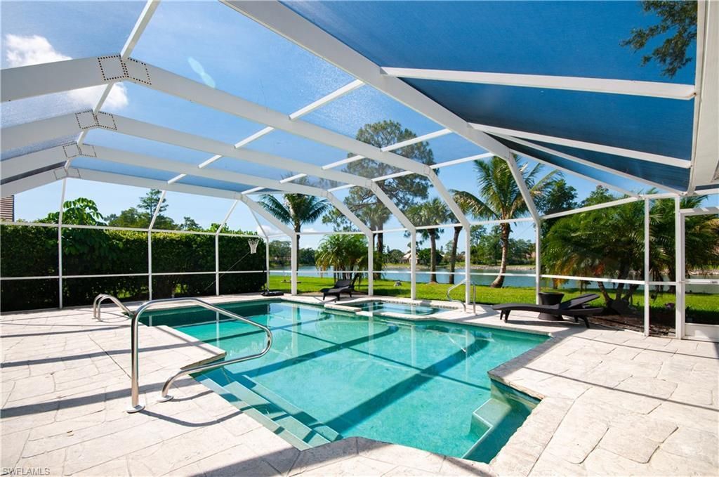 559 Henley Dr, Naples, FL 34104 Photo