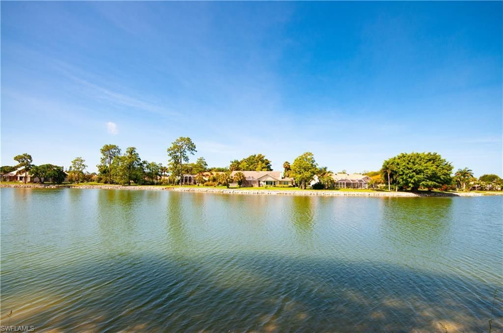 559 Henley Dr, Naples, FL 34104 Photo