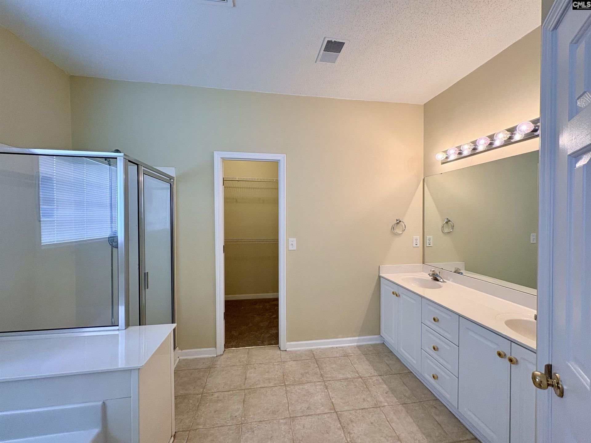 204 Founders Ridge Road  Photo 32