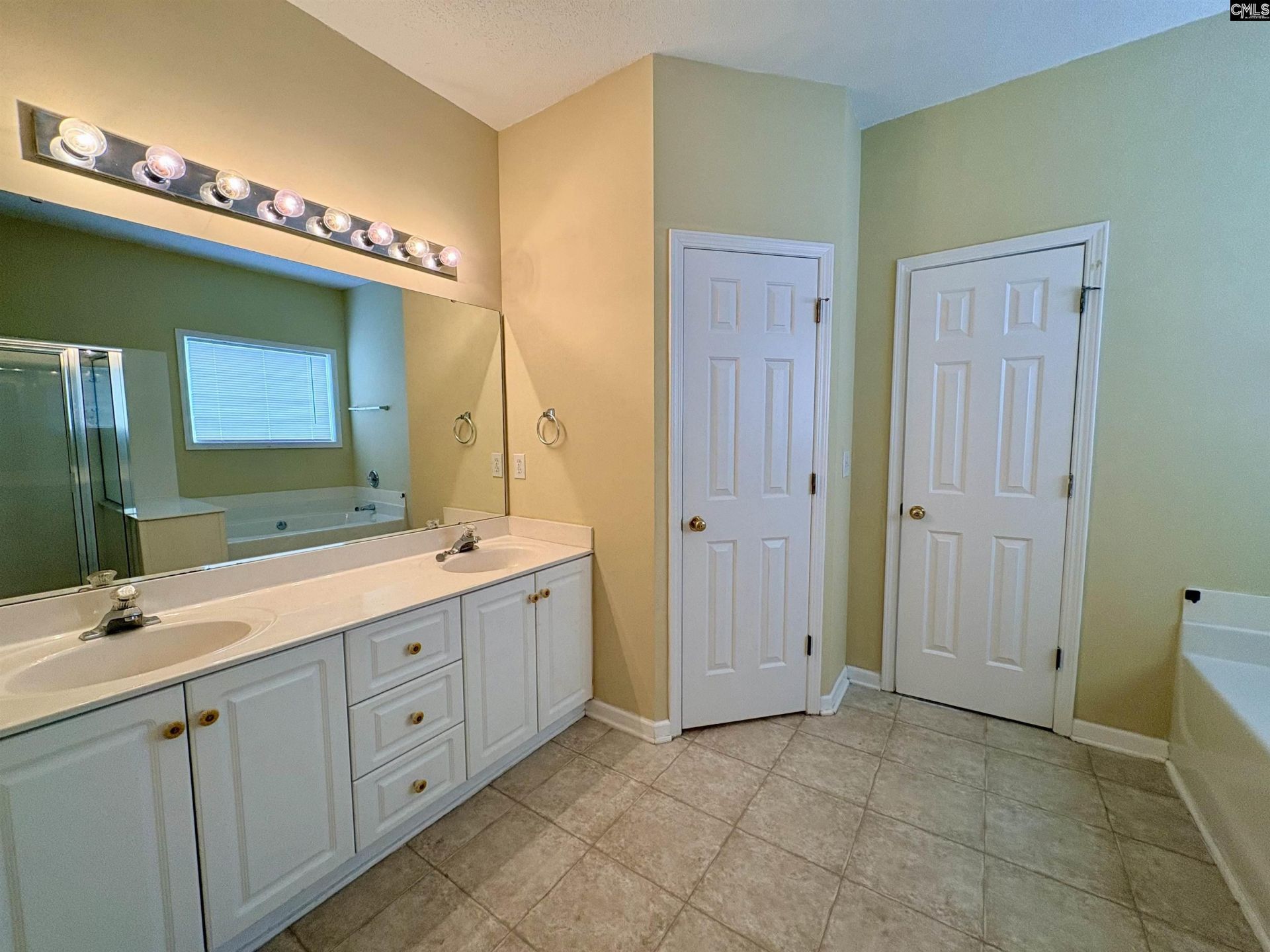 204 Founders Ridge Road  Photo 35