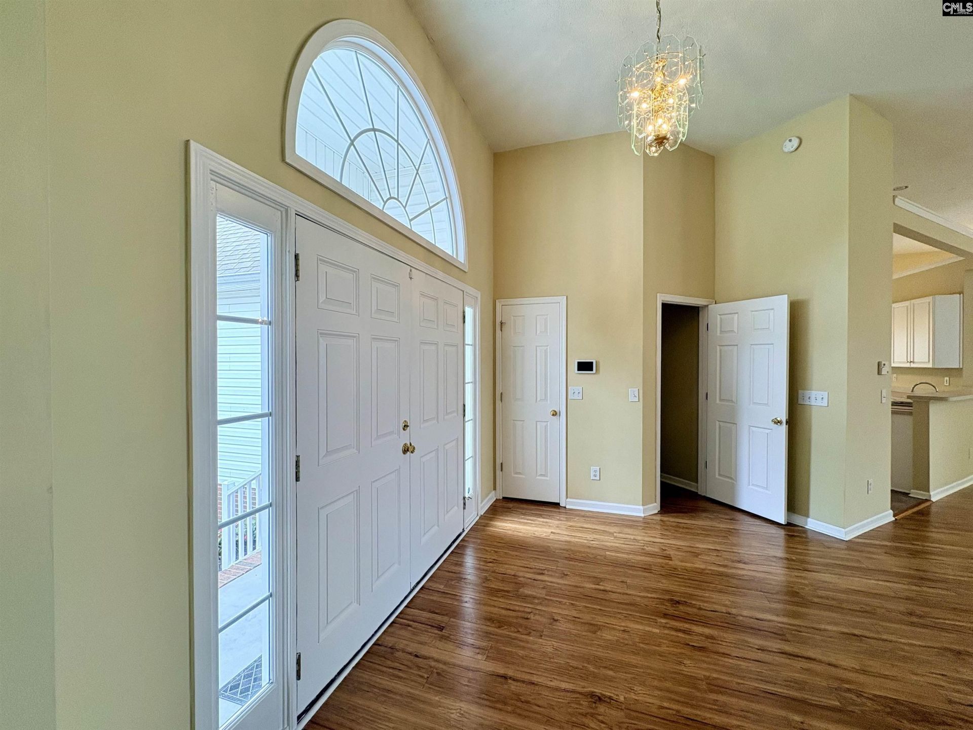 204 Founders Ridge Road  Photo 4