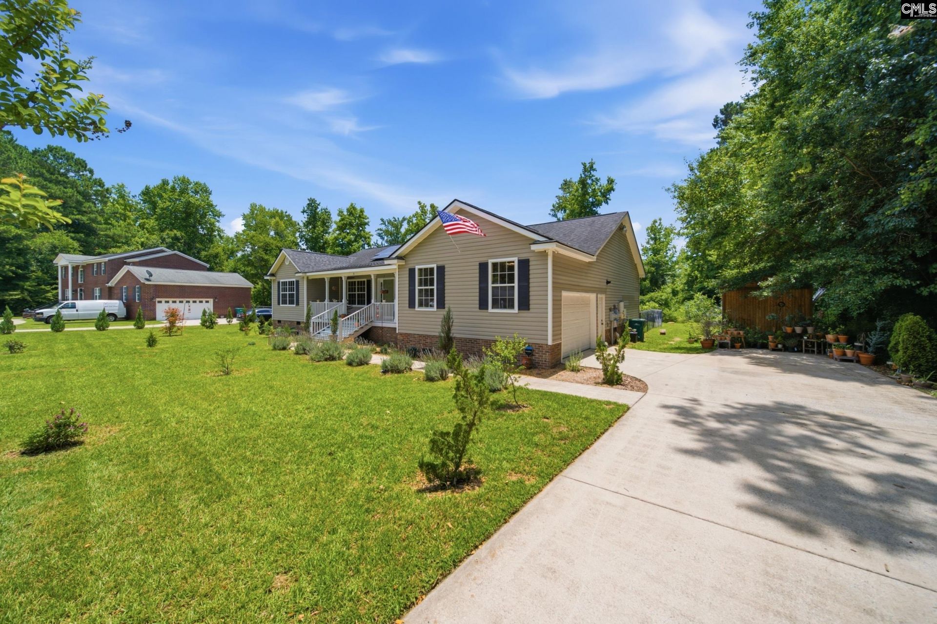 2154 Tanglewood Road Photo 4
