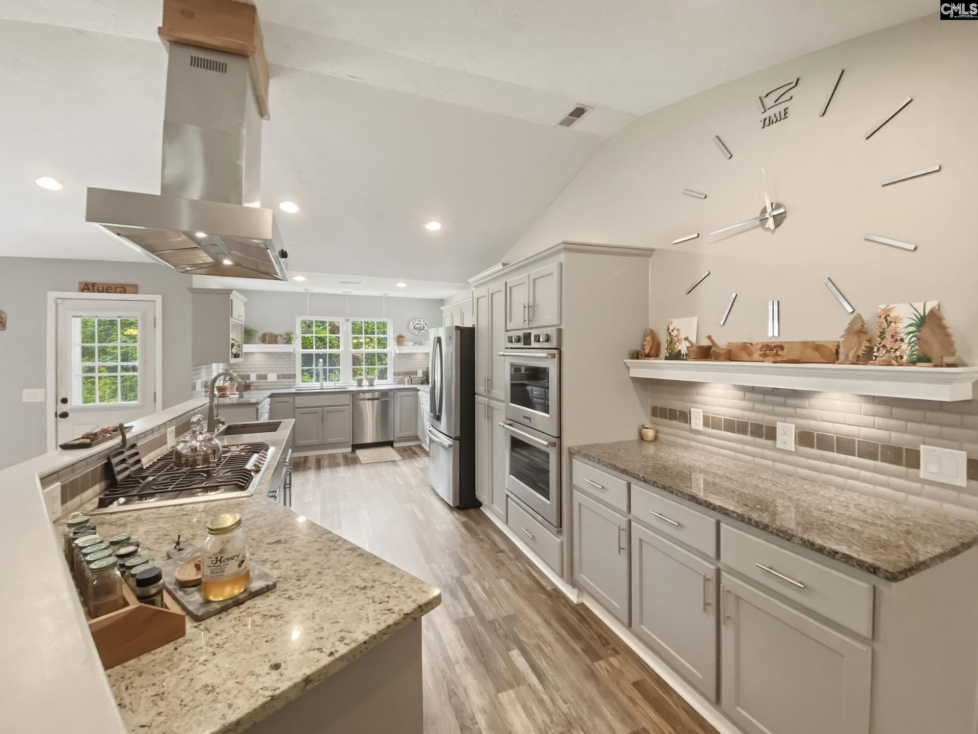2154 Tanglewood Road  Photo 8