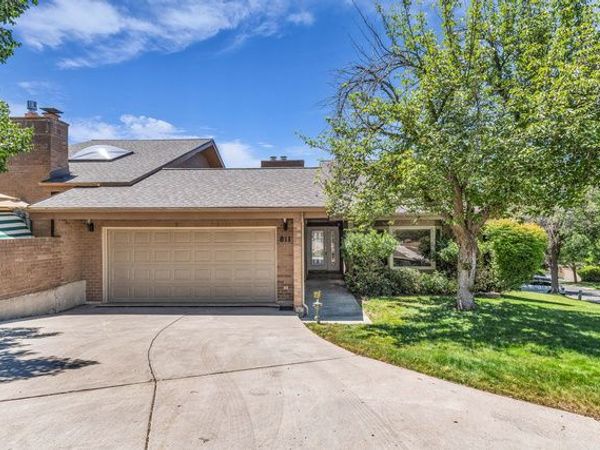 811 N GRANDRIDGE DR , Salt Lake City, UT 84103
