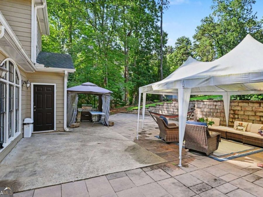 Property Image 37