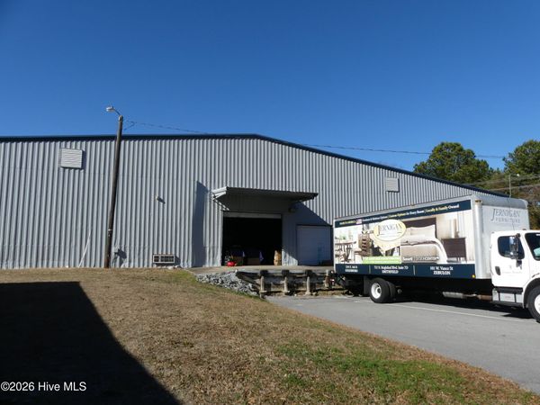 705 N William Street , Goldsboro, NC 27530