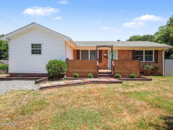 1304 Nance Street, Burlington, NC 27217
