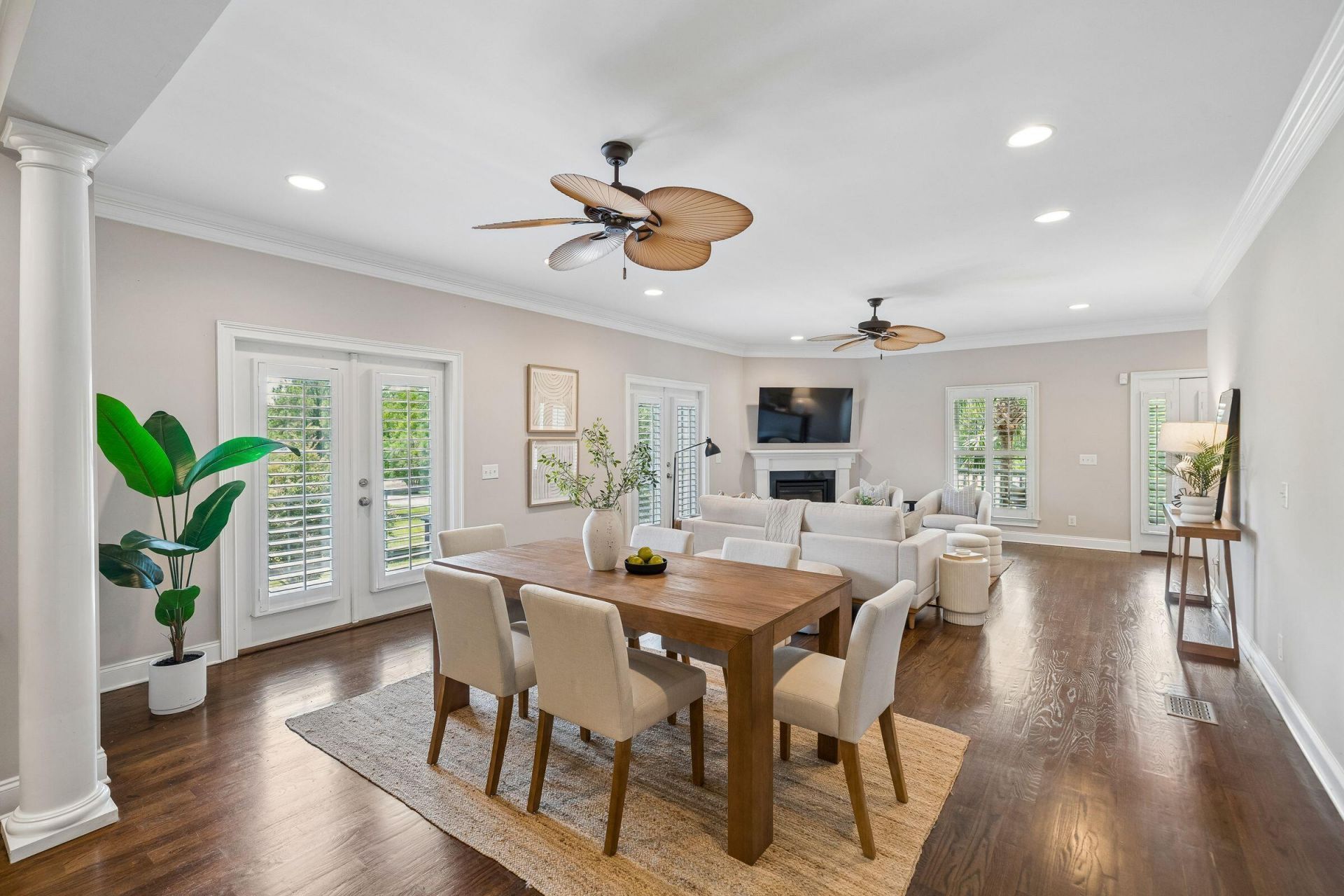 110 Feldman Court Photo 10