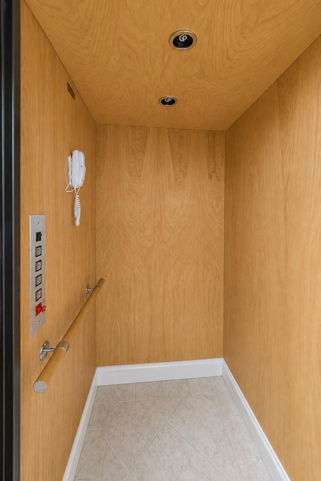 110 Feldman Court Photo 36