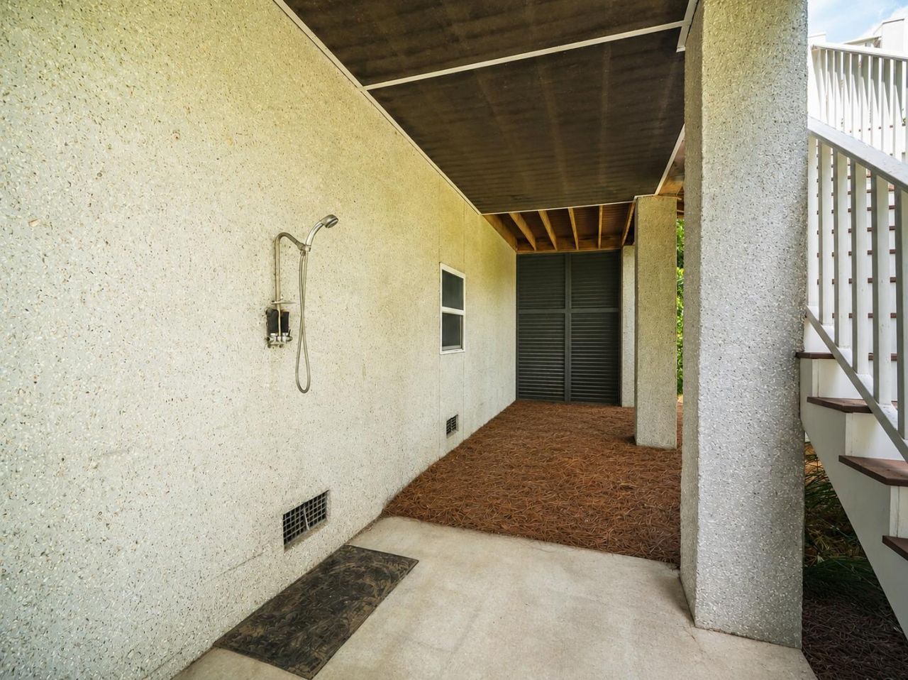 110 Feldman Court Photo 41